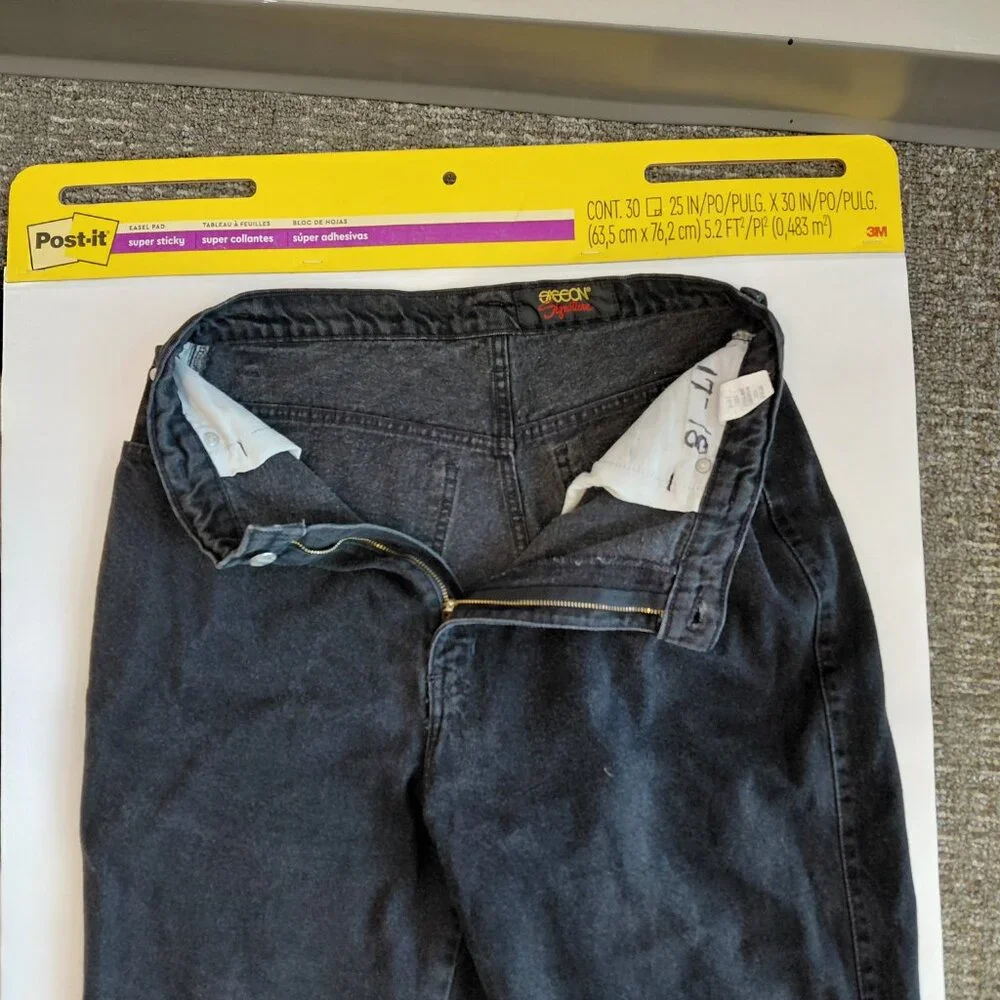 Vintage Sasson High-Rise Straight Leg Jeans — Distressed 90s/80s Denim —Sz 17/18